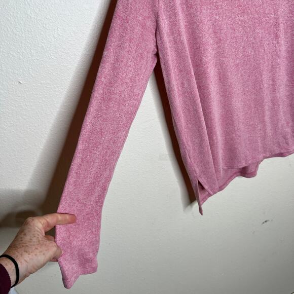 Old Navy Luxe Light Weight Long Sleeve Pink Sweater XS - Picture 2 of 8